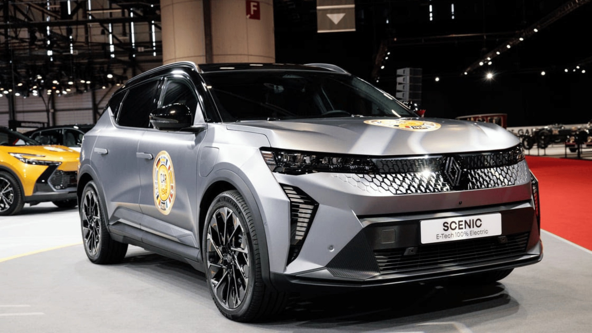 THE CAR OF THE YEAR 2024: AND THE WINNER IS RENAULT SCENIC E-TECH ELECTRIC