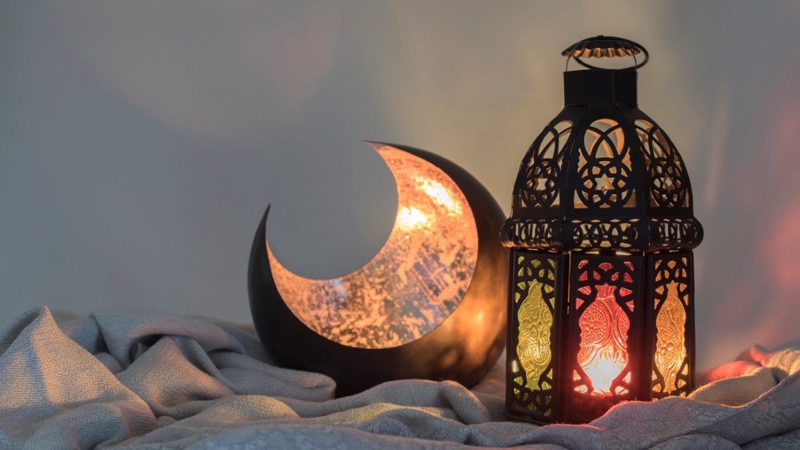 Creating an Elegant Ramadan Ambiance: Inspiring Decor Ideas