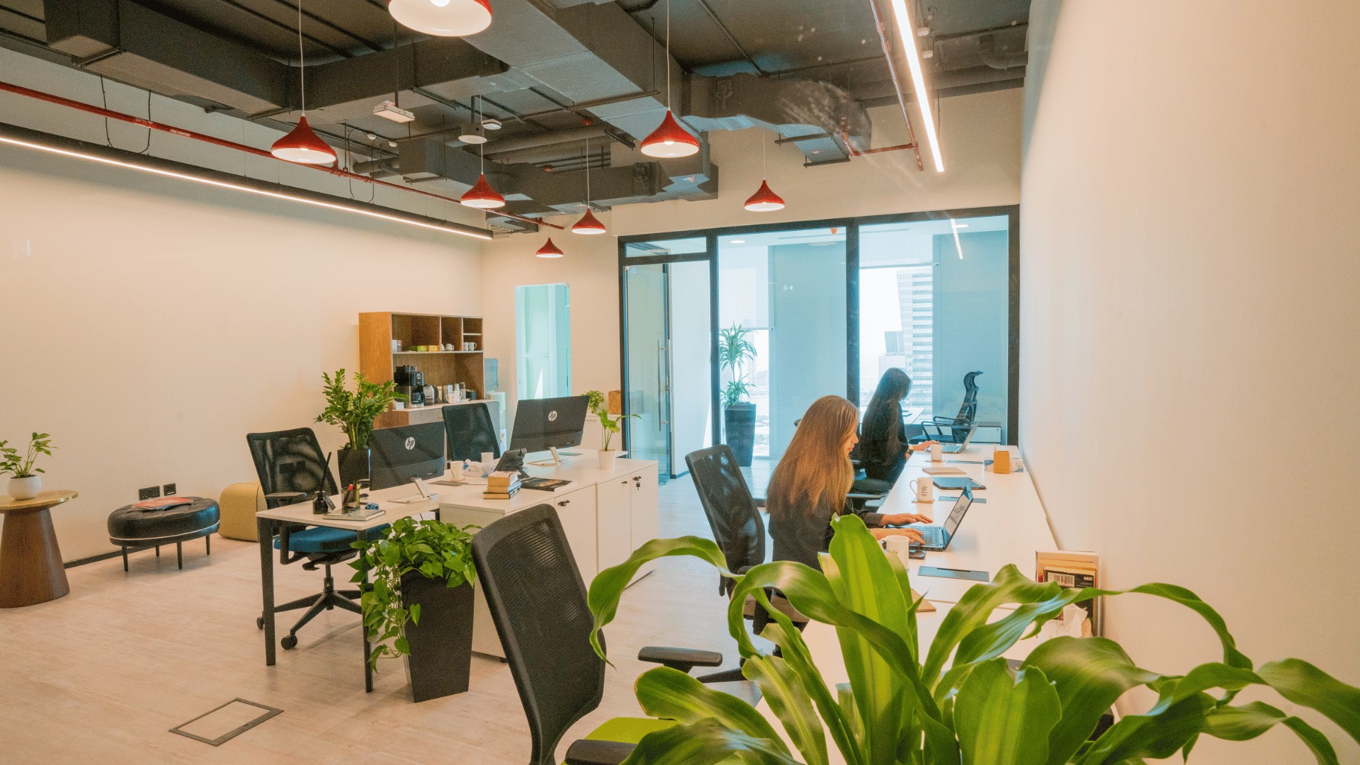 Empowering Business Growth: Workinton Introduces Three Distinct  Workspace Products in Qatar