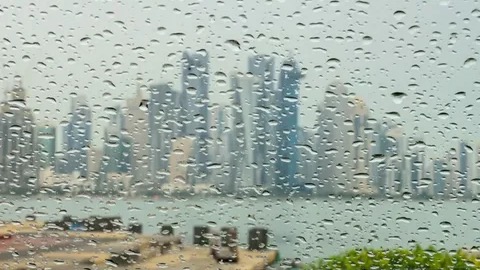 Qatar Weather Advisory: Anticipated Thundery Rain and Turbulent Seas on April 9, 2024