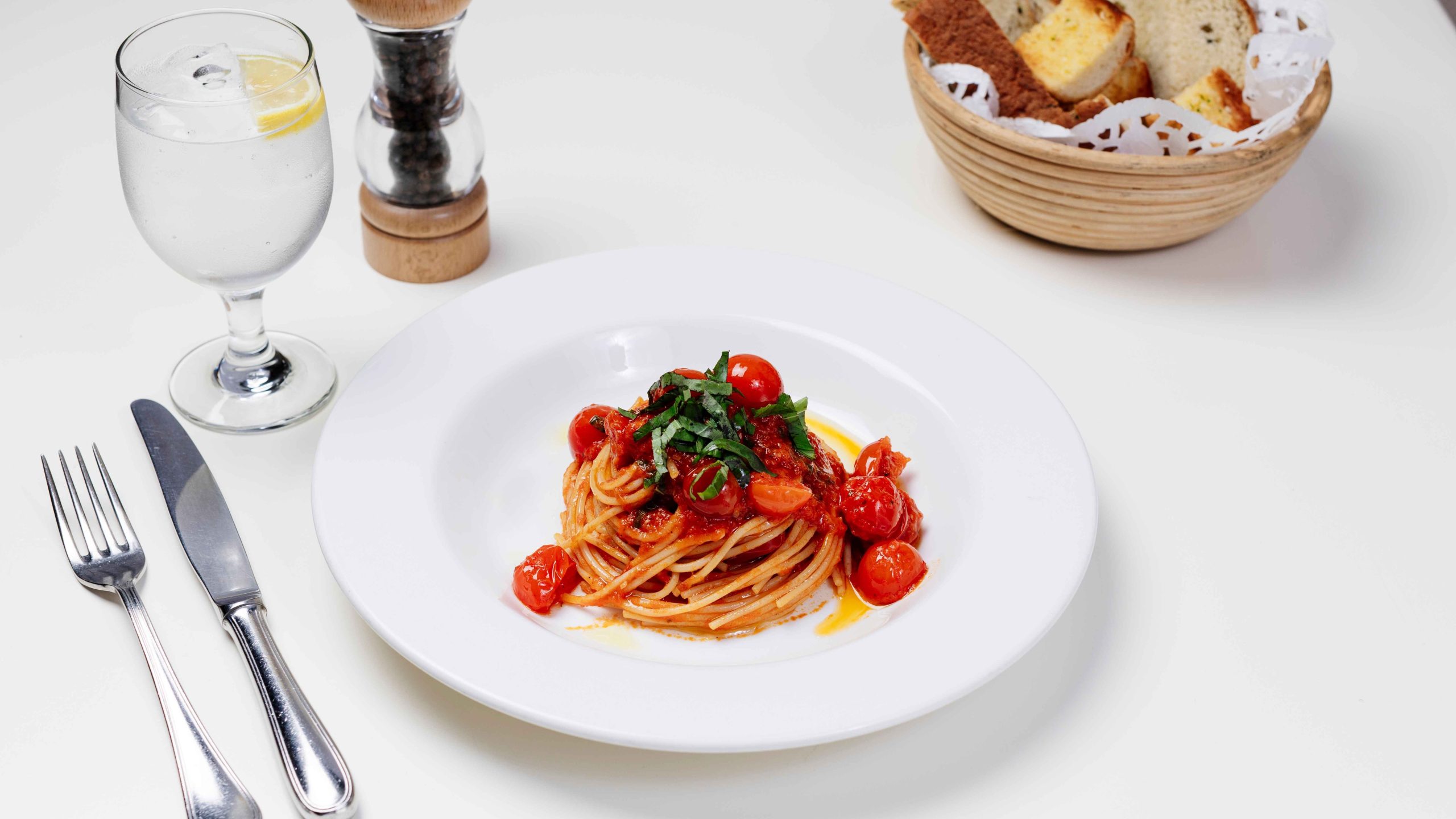 Radisson Blu Doha to Welcome Guests with Exciting New Flavors at The Italian Job, Inginuity, Orion, and QUBE