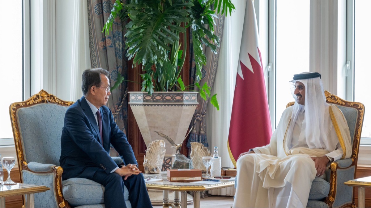 Amir Hosts UNGA Presidents Council Members, Discusses Regional Challenges
