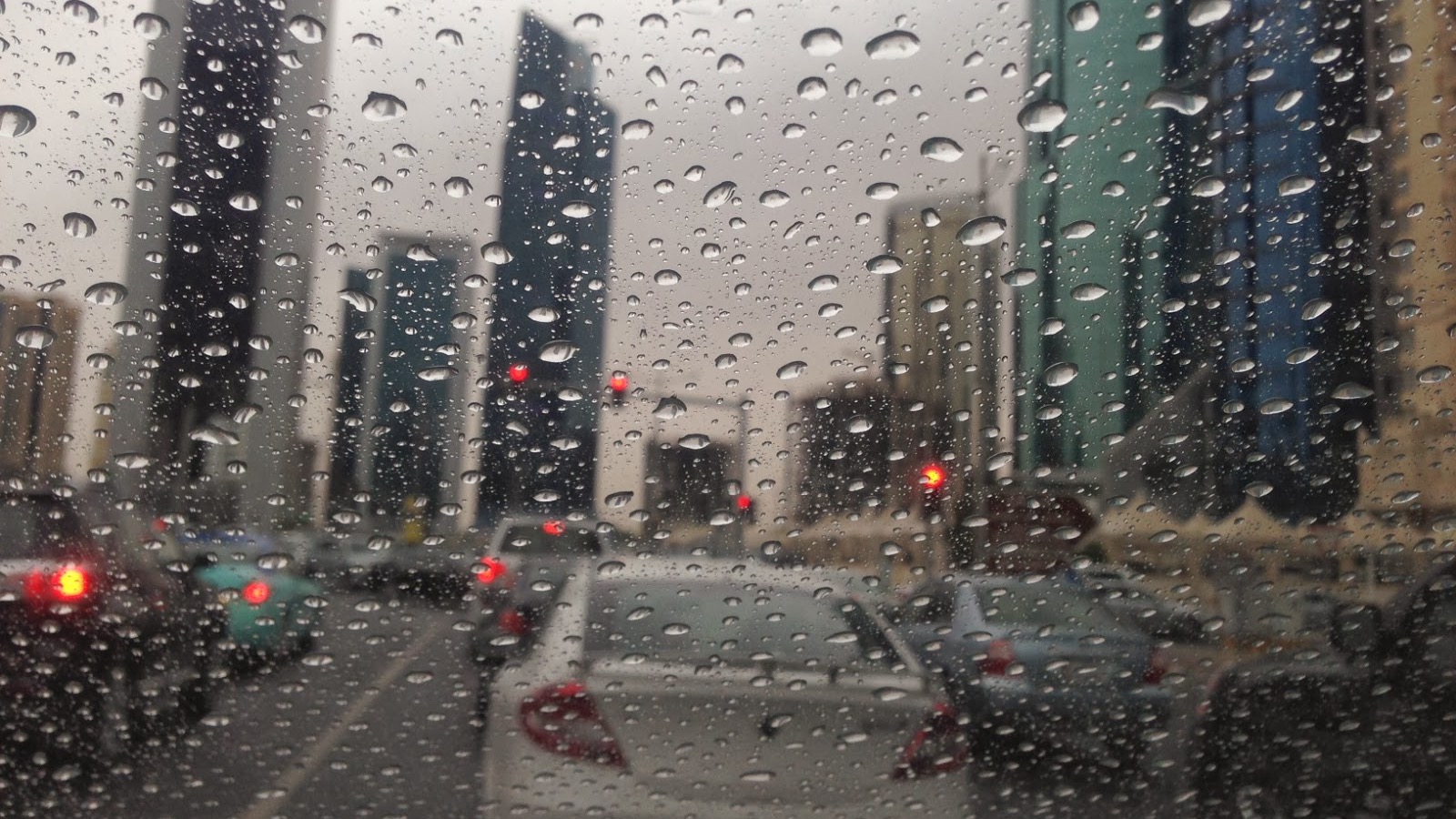 Navigating Qatar’s Rainy Days: A Safety Guide