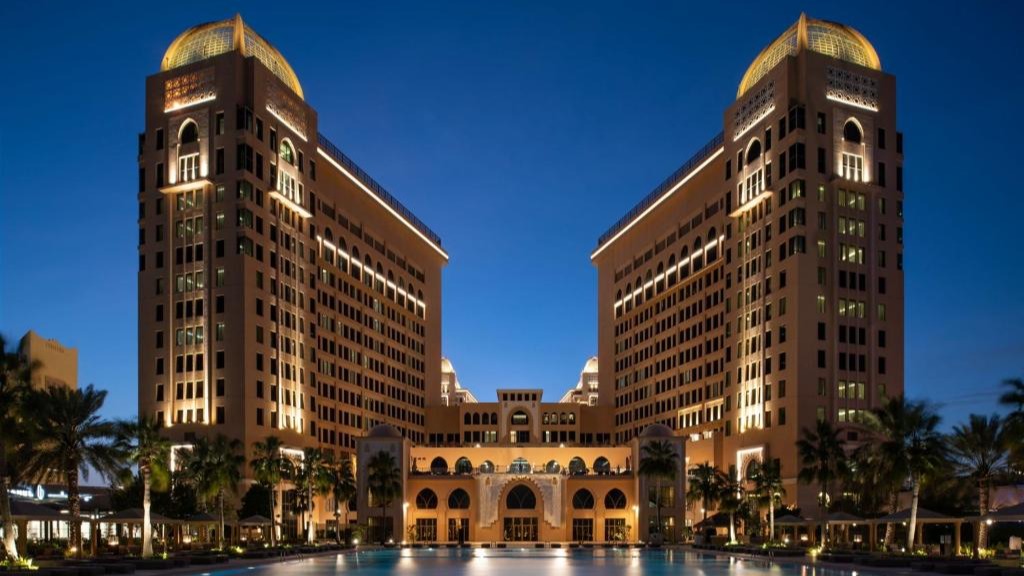 A Night of Music and Magnificence: ST. Regis Doha Presents the Midnight Supper with Haute Dining and Orchestral Brilliance
